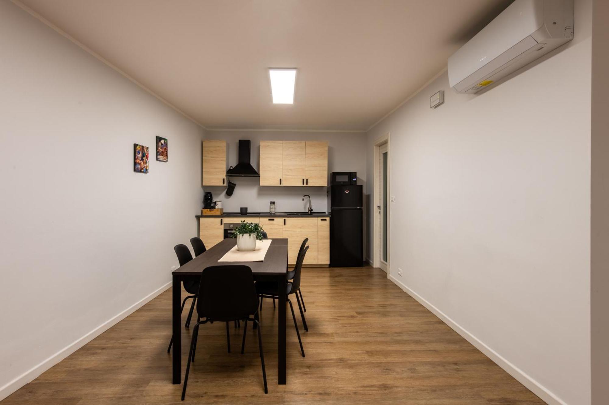 Villareale Flat - Palermo City Center Free Parking ภายนอก รูปภาพ